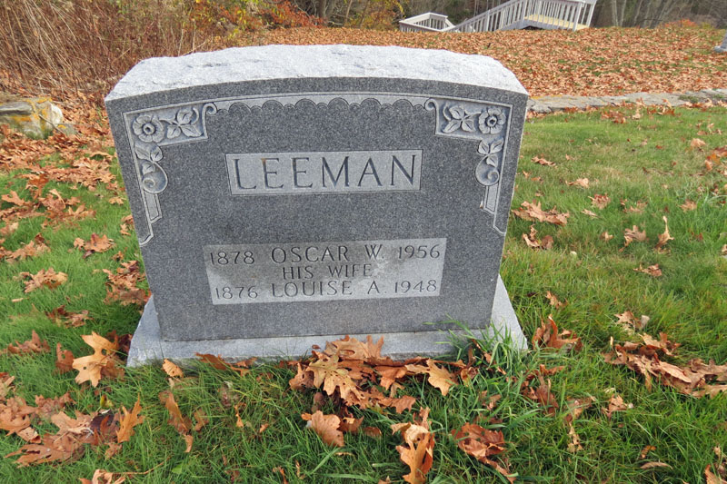 Oscar and Louise Leeman monument