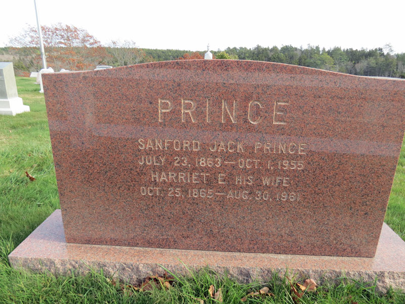 Sanford and Harriett Prince monument