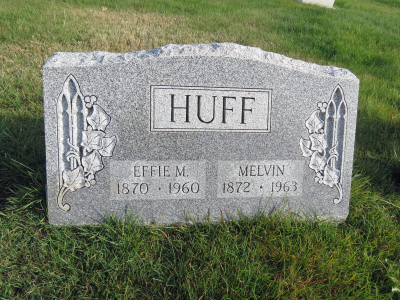 Melvin and Effie Huff monument