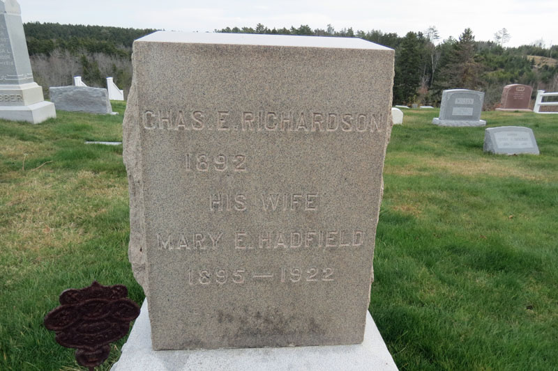 Charles and Mary Richardson monument