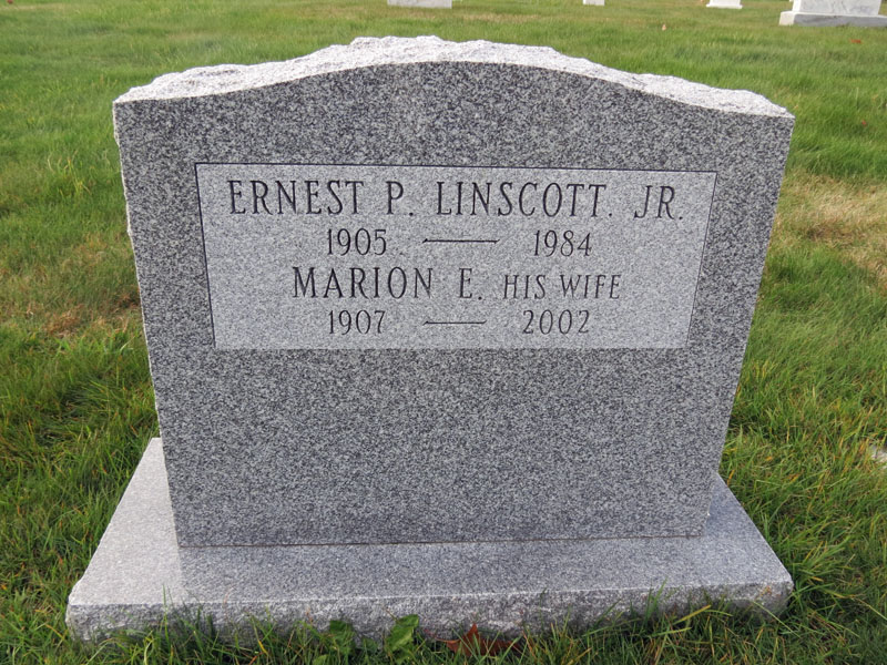 Ernest, Jr. and Marion Linscott monument