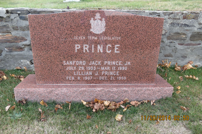 Jack and Lillian Prince monument
