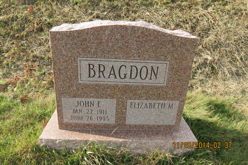 John and Elizabeth Bragdon monument